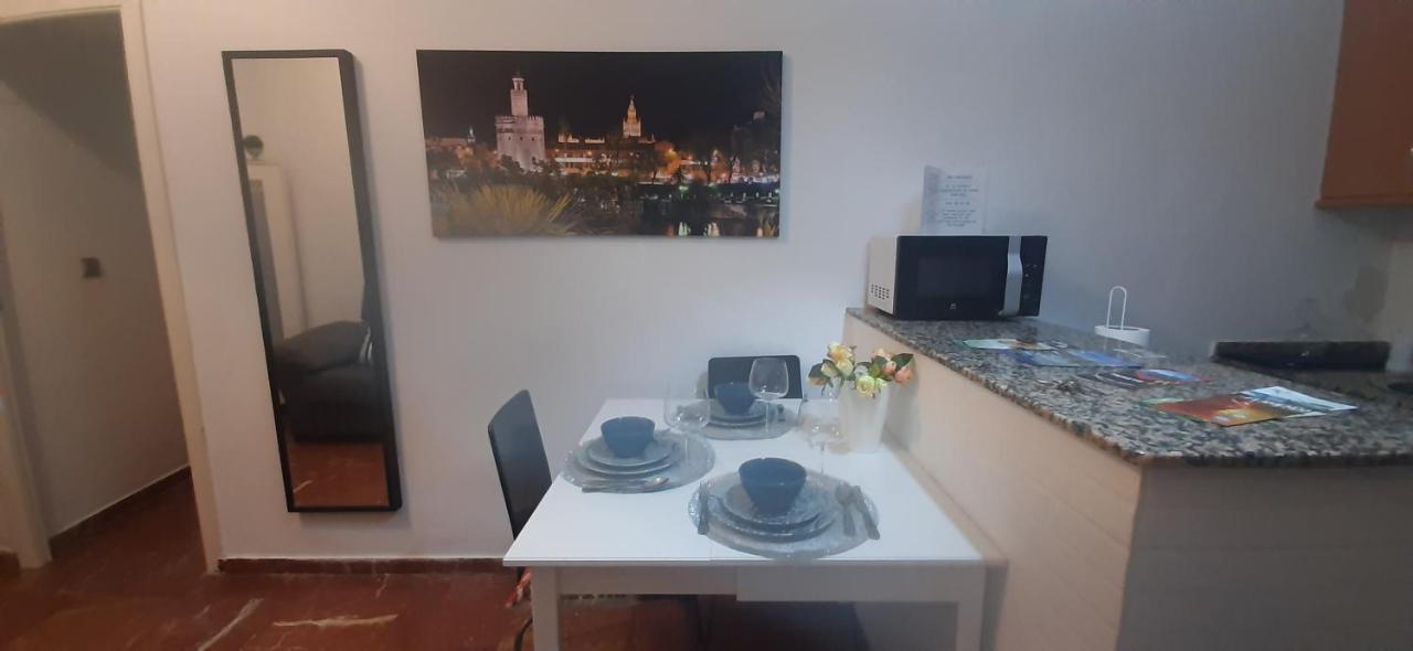 Apartamento Descalzos Siviglia Esterno foto