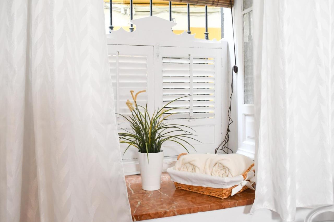 Apartamento Descalzos Siviglia Esterno foto