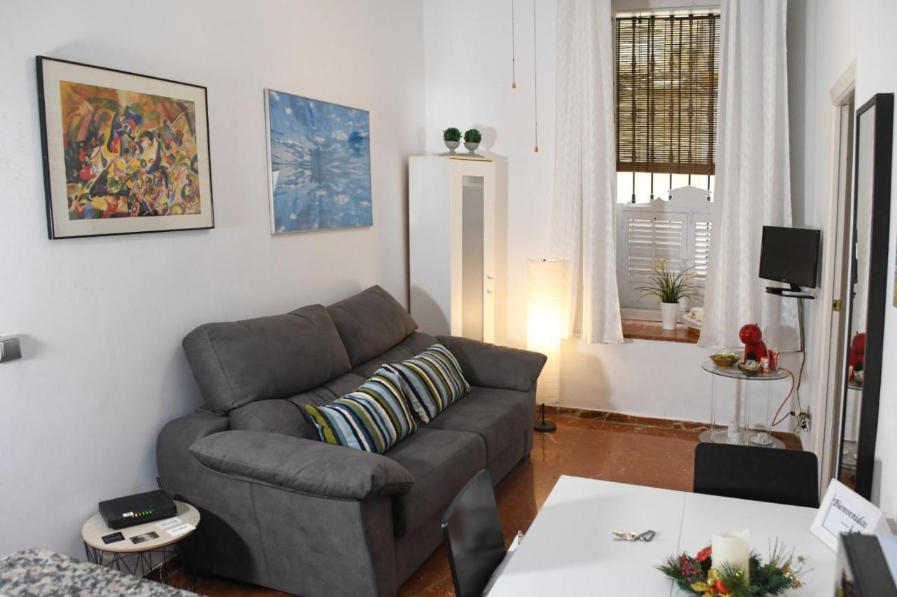 Appartamento Apartamento Descalzos Siviglia Esterno foto